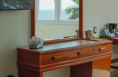 Ignacio Zaragoza Hotel | Hotel Hostal de Cortés