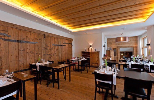Parpan Hotel | Hotel ∙ Hotel Alpina - INCL. LIFT PASS Double room/addl. bed, bath/wc (Deluxe), HB
