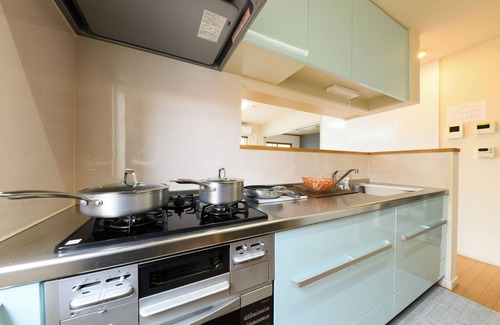Kita Ward House | Hotel in the center of Sapporo, completely private house/free parking/3 min. walk from Subway 24jo Station