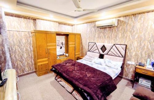Safdarjung Enclave Hotel | Hotel Jan Safdarjung Enclave Near AIIMS
