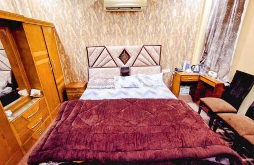 Safdarjung Enclave Hotel | Hotel Jan Safdarjung Enclave Near AIIMS