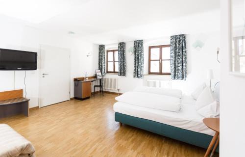 Thierhaupten Apartment | Hotel Klostergasthof