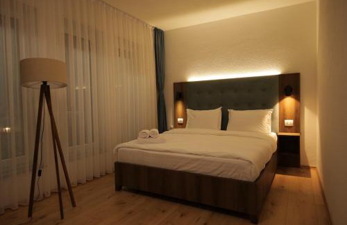 Mejë Hotel | Hotel Kulla e Sahatit