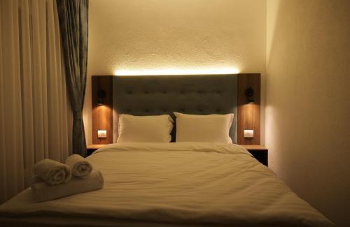 Mejë Hotel | Hotel Kulla e Sahatit