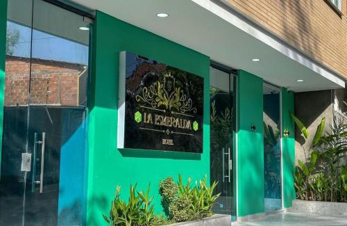 Puerto Triunfo Hotel | Hotel La Esmeralda Doradal