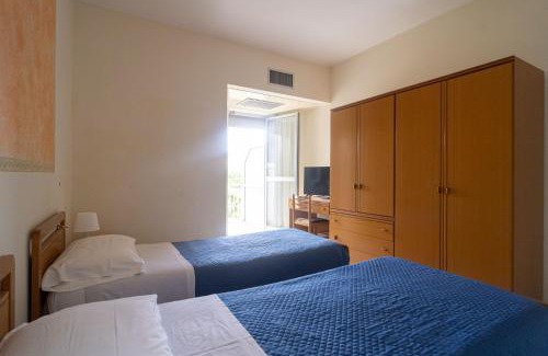 San Martino Bassa Hotel | Hotel La Fonte a 300m uscita A14 Pescara Nord