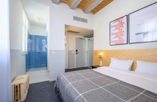 Stalingrad Hotel | Hotel La Grande Cloche
