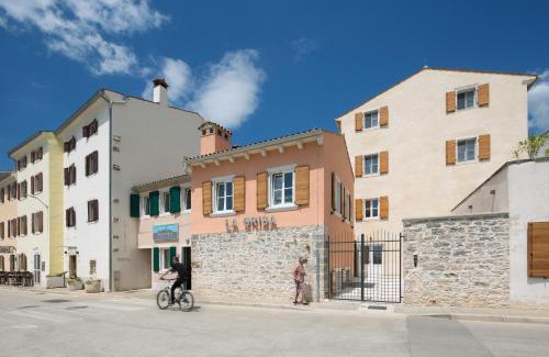 Bale Hotel | Hotel La Grisa