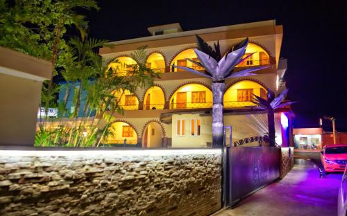 El Batey Hotel | Hotel Las Palmeras