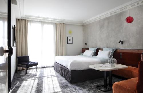 Quartier Sainte-Avoye Hotel | Hotel Les Bains Paris