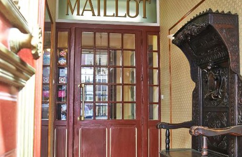 Neuilly-sur-Seine Hotel | Hotel Maillot