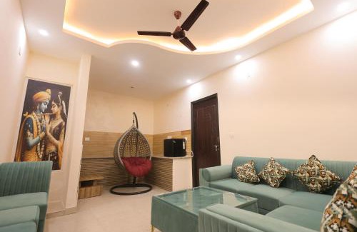 Vrindavan Hotel | Hotel Mango Tree, Vrindavan