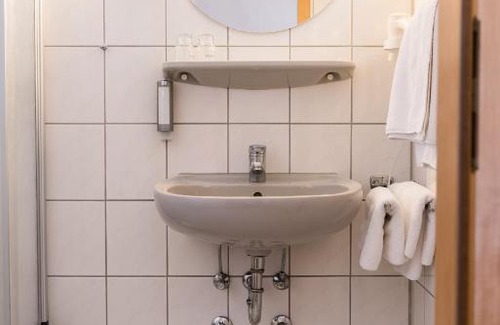 Gnarrenburg Hotel | Hotel Matthias