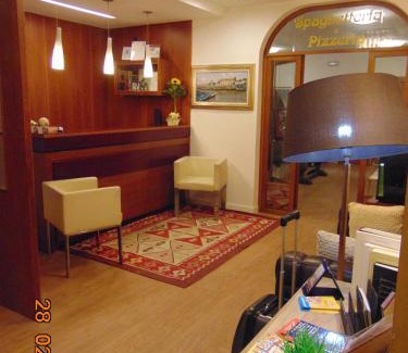 Marina di Citta Sant'Angelo Hotel | Hotel Mazzocchetti