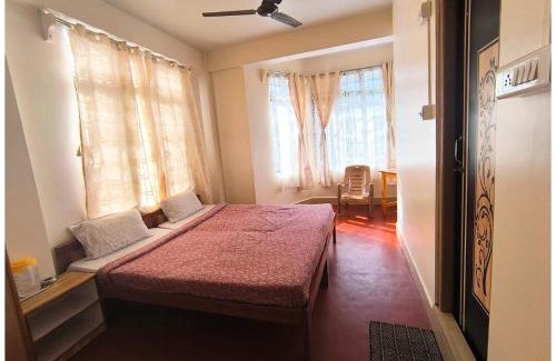 Shillong Hotel | Hotel Miravin Bed and Breakfast Shillong Near Jackson Trace Road - Crinoline Falls - Free Parking and Free Wi-Fi Facilities - Best Hotel In Shilong