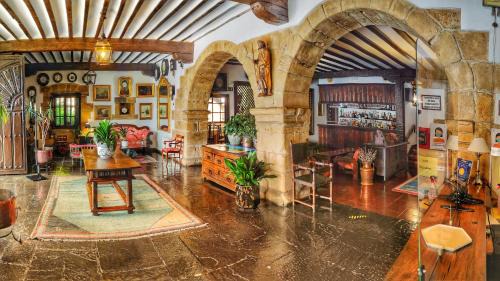 Santillana del Mar Hotel | Hotel Museo Los Infantes
