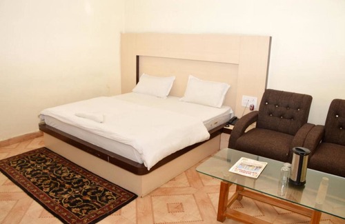 Ghazipur Hotel | Hotel Nand Residency