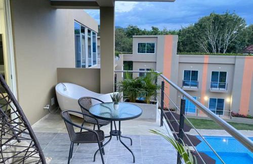 Villeta Hotel | Hotel Natural Hill's by H&R
