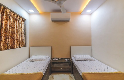 Malad West Hotel | Hotel Nest Inn, Malad