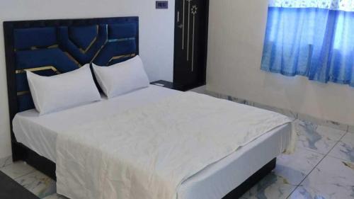 Rau Hotel | Hotel O Eternity Stays