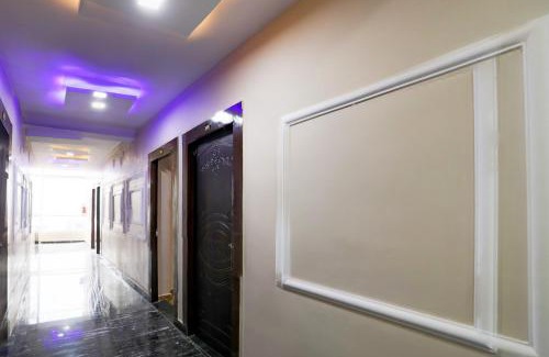 Lucknow Hotel | Hotel O Raisi Residency Hotel