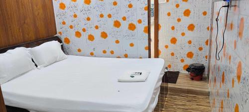 Thane West Hotel | Hotel O Shiv Vandana Inn