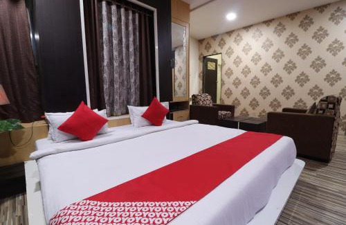 Dhule Hotel | Hotel O Shri Sai Niwara Lodge