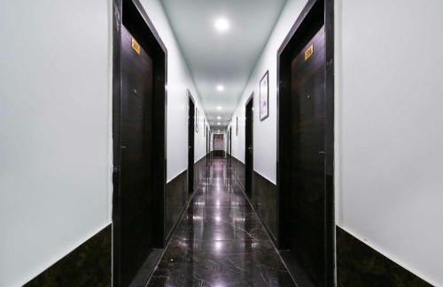 Indore Hotel | Hotel O Vijay Nagar Square