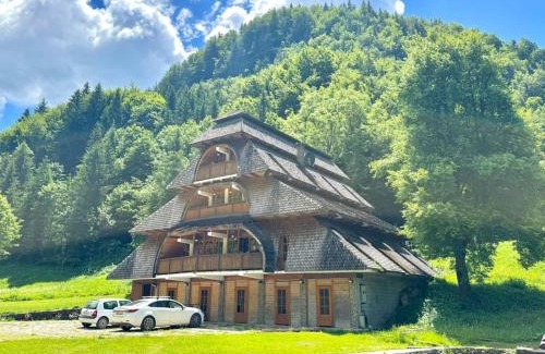Kaludra House | Hotel Oka i Po