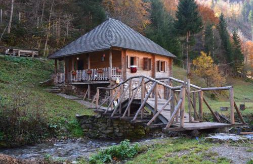 Kaludra House | Hotel Oka i Po