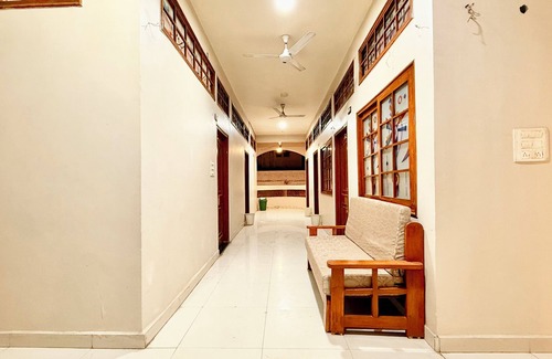 Ujjain Hotel | Hotel P Landmark Palace-near Main Places