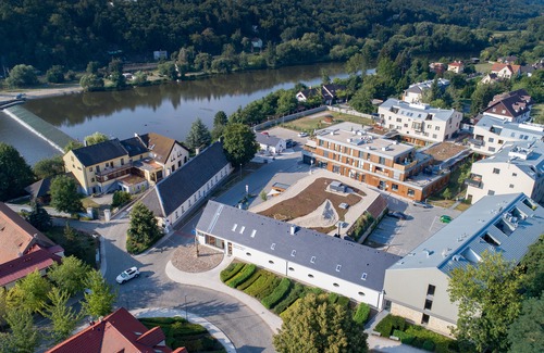 Dobrichovice Hotel | Hotel Panská Zahrada