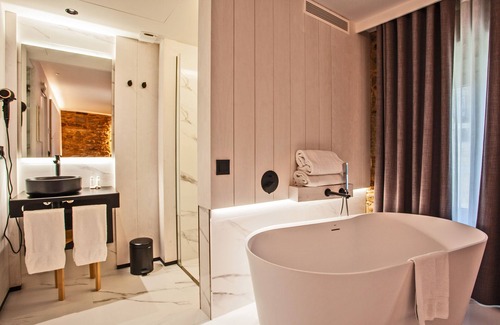 Santiago de Compostela Historic Centre Hotel | Hotel Plaza Obradoiro by Bossh! Hotels