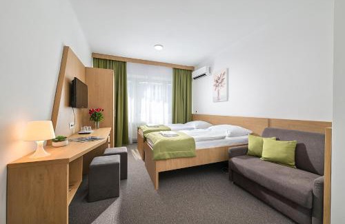Ruzinov Hotel | Hotel Plus