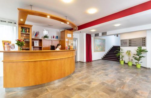 Ruzinov Hotel | Hotel Plus