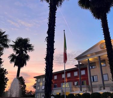 Mira Hotel | Hotel Poppi
