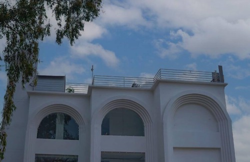 Dinanagar Hotel | Hotel President Park