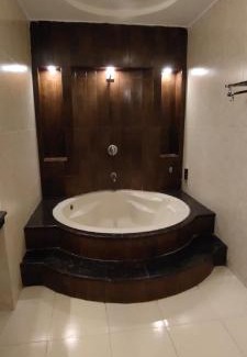 Amritsar Hotel | Hotel Queens Tower(A Unit Of Hotel Khyber Continental)
