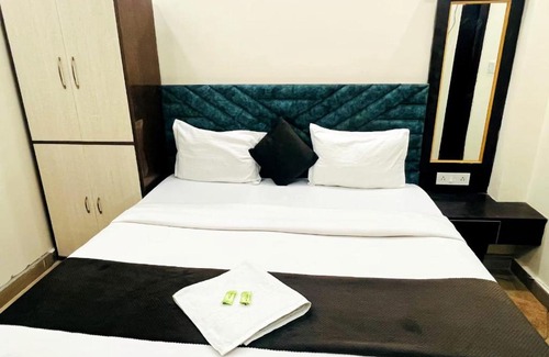 Haridwar House | HOTEL RAJ - Near Railway Station