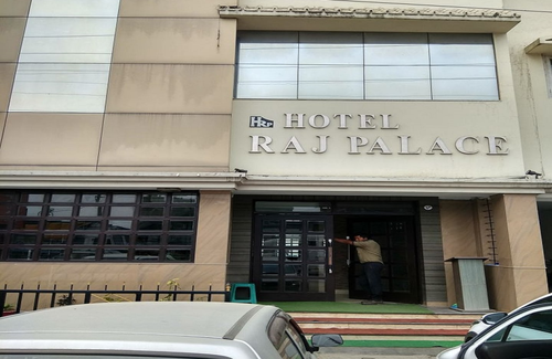 Dibrugarh Hotel | Hotel Raj Palace