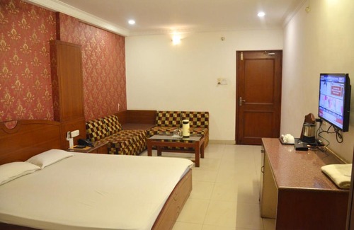 Harda Hotel | Hotel Raj Residency