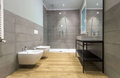 Toscolano Maderno Hotel | HOTEL REGINA DEL GARDA SUITE