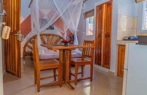 Madirokely Hotel | Hotel-Residence Au Sable Blanc