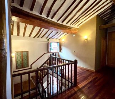 Enciso Hotel | Hotel - Restaurante La Posada de Santa Rita