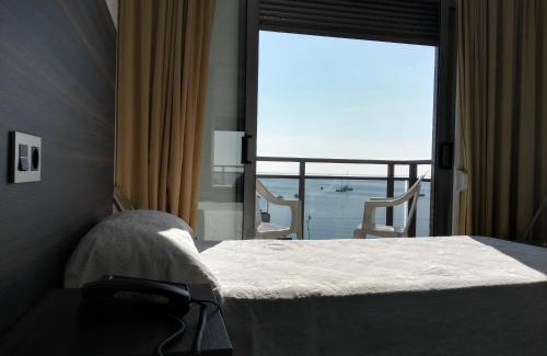Santiago de la Ribera Hotel | Hotel Ribera