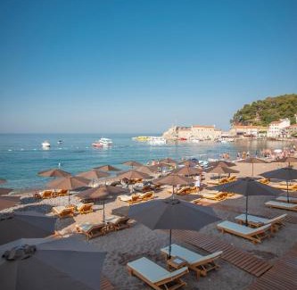 Petrovac Hotel | Hotel Riva by Aycon