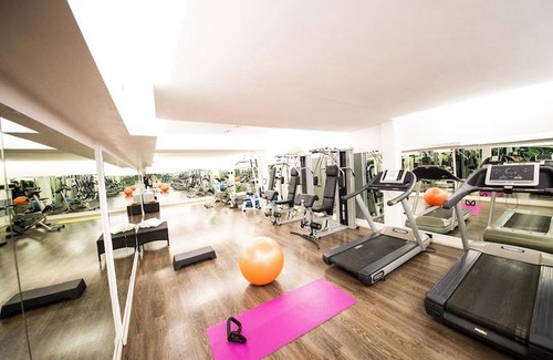 Torre Angela Hotel | Hotel Roma Tor Vergata