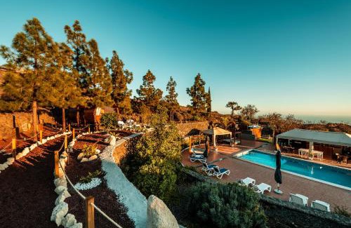 El Madronal House | Hotel Rural La Correa del Almendro & Bubble Experience - Adults Only
