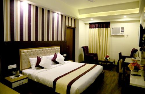 Zirakpur Hotel | Hotel S C Residency