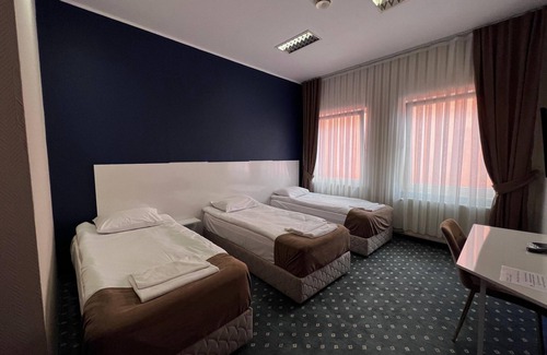 Babice Nowe Hotel | Hotel Safir Babice